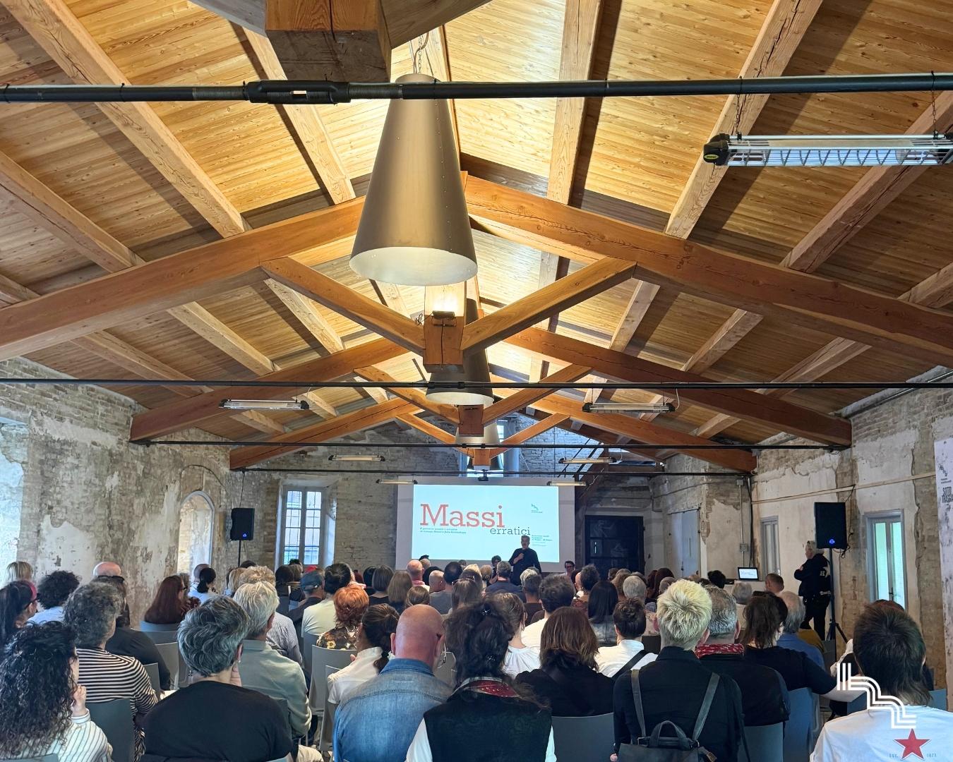 platea_mostra_massierratici